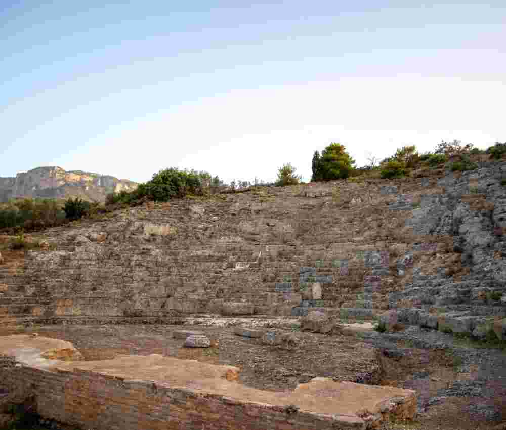 Εικόνα Ancient Theatre of Aegira, Achaia