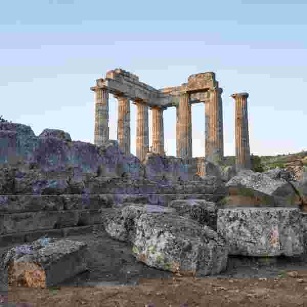 9:43 Μη ακριβές αντίγραφο